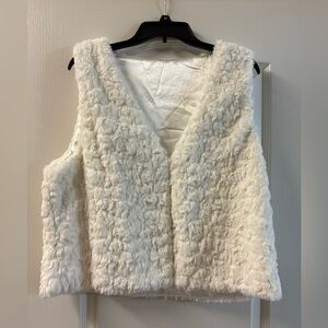 Women's White Faux Fur Vest